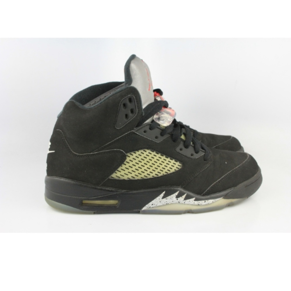 2016 JORDAN RETRO 5 METALLIC 11 (USED)